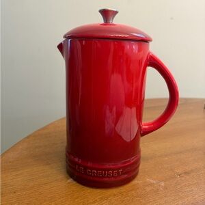 Le Creuset Cherry Red Stoneware French Press